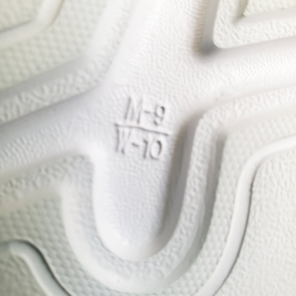 Fila Women's Sleek Slide BX Logo Slip-On Slides Sandals White - M9 W10 - Picture 7 of 8
